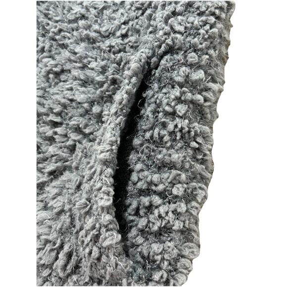 Altar'd State Women’s Medium Gray Cozy Sherpa Sweater Vest - Picture 7 of 8